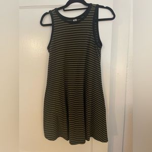 Old Navy - Size Small - sleeveless shift dress